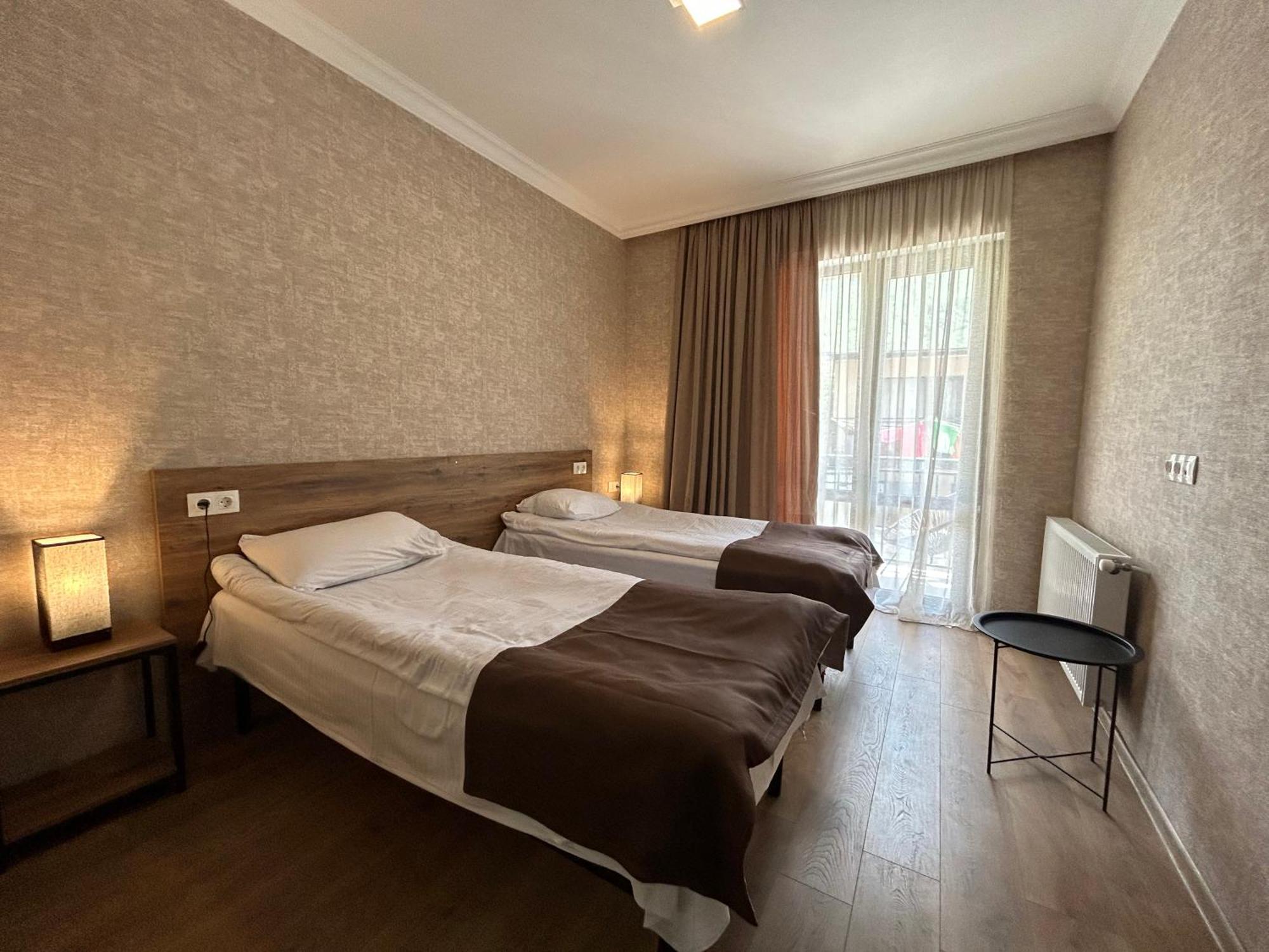 Hotel Aldema Kazbegi Esterno foto